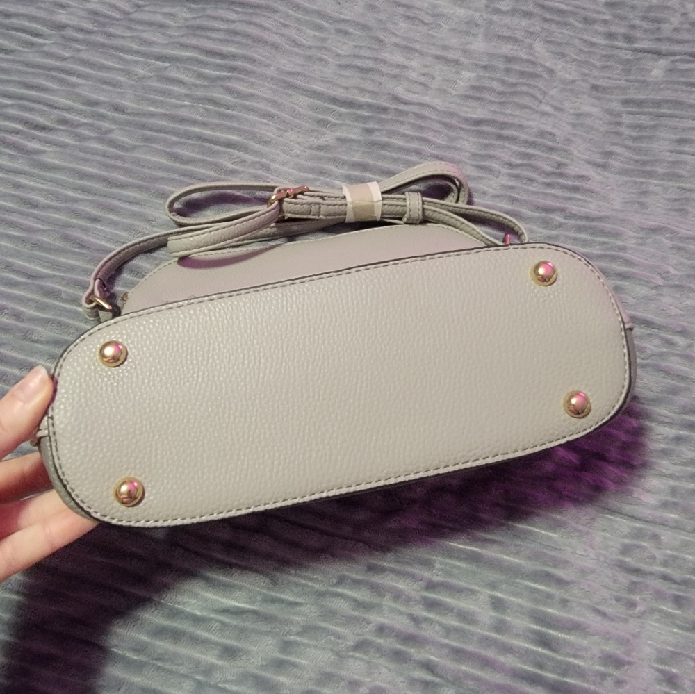 Purse - Picture 3 of 4
